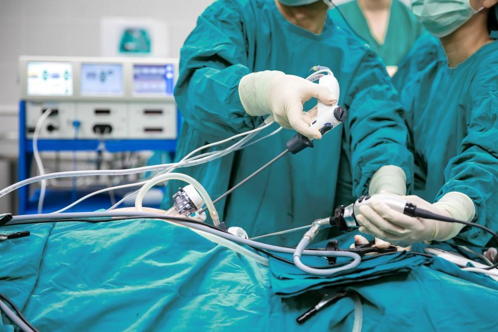 laparoscopic surgery, gynecological surgery, minimally invasive surgery, laparoscopic treatment, fertility treatment, IVF hospital, laparoscopic gynecology, uterine fibroids treatment, endometriosis surgery, ovarian cyst removal, ectopic pregnancy treatment, pelvic inflammatory disease, keyhole surgery, advanced laparoscopic techniques, best gynecologist, laparoscopic surgeon, fertility care, women’s health care, reproductive health, gynecological procedures, Unique Hospital, best IVF hospital